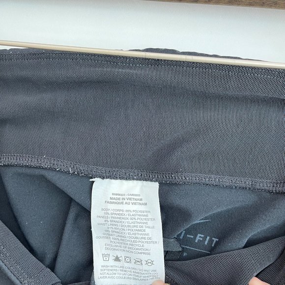 Nike Dry-Fit Cropped Leggings SIZE S - Picture 5 of 5